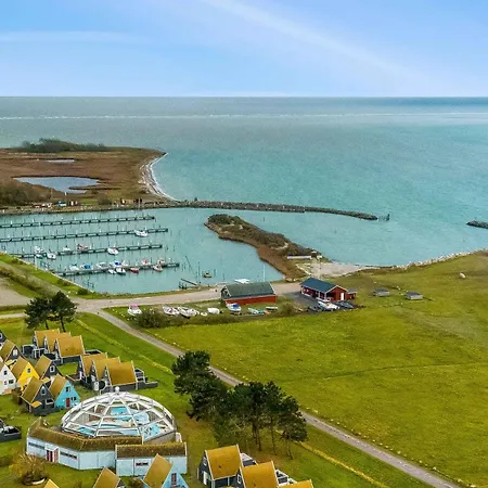 Ferienhaus Family With Sea View In *