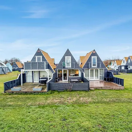 Family With Sea View In