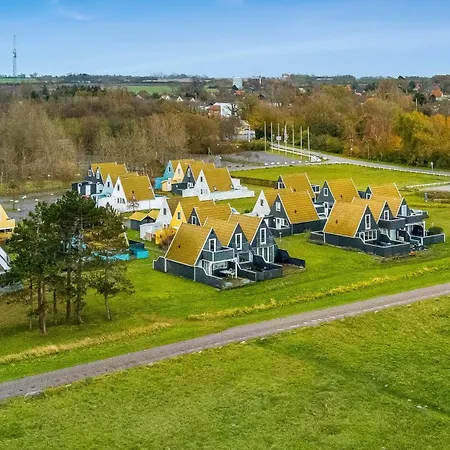Feriehus Family With Sea View In Gedser